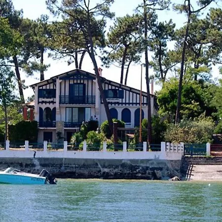 Les Goelands Apartment *